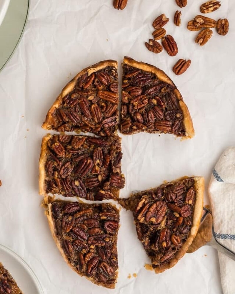 traditional pecan pie